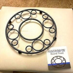 Round Trivet